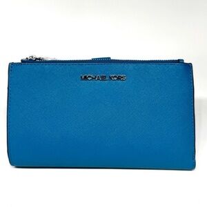 Michael Kors Large Jet Set Travel Logo Double Zip Wallet - Teal